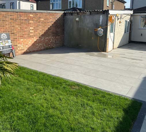 Patio transformation with porcelain paving