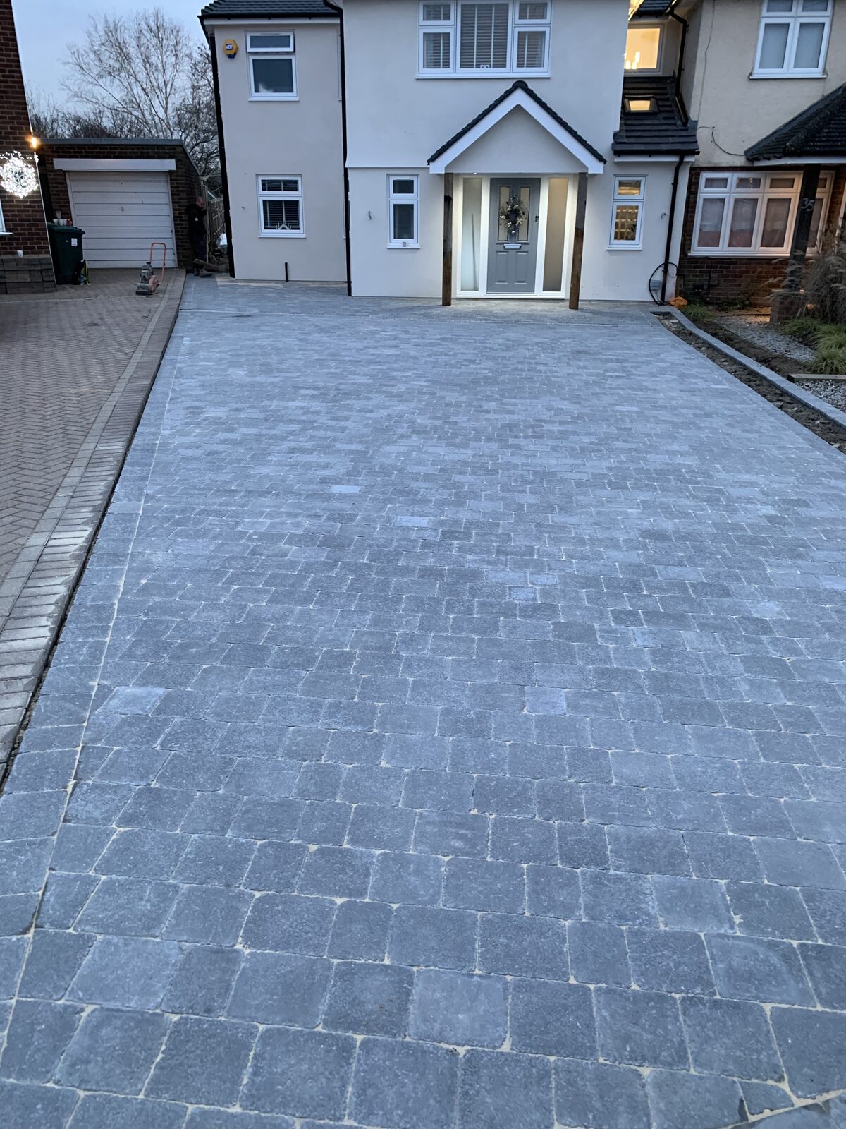 Driveway completed by M&R Property & Paving Services