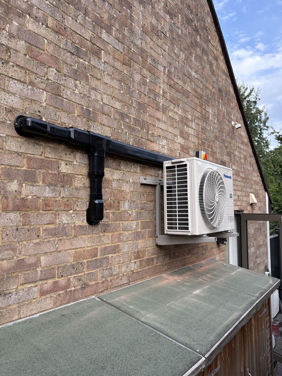 Heat pump servicing and repair work finished by our engineers